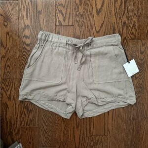 Jack by BB Dakota Women's Taupe Cargo Shorts